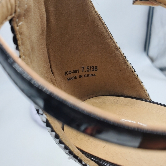 CL by Laundry Shoe Women 7.5 M Open Toe Ankle Strap Stiletto Heeled Pumps - Picture 3 of 10